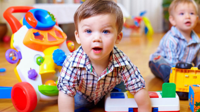 Motricité : comment accompagner bébé dans l'apprentissage de la marche ?